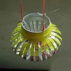用易拉罐怎么做灯笼 新年易拉罐灯笼制作方法