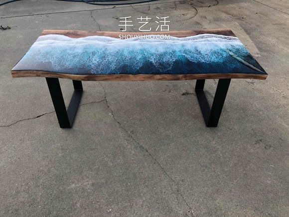 木材和树脂的创意结合！潮汐般的海岸桌子