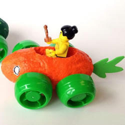 自制不一样的玩具车 可爱蔬菜小车的制作方法