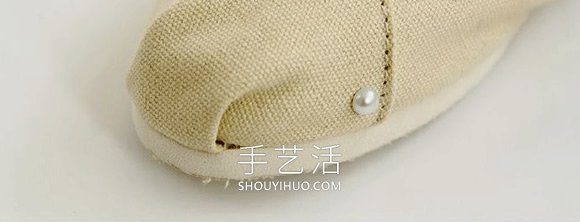 粘贴珍珠改造旧布鞋的简单方法图解
