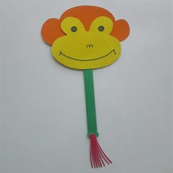幼儿园猴子扇子制作方法 卡纸扇子手工制作图片