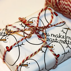 自制圣诞节礼物包装纸的方法图解教程