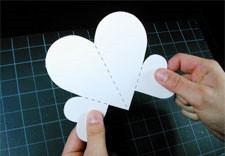简单爱心卡片的做法 自制立体爱心卡片图解