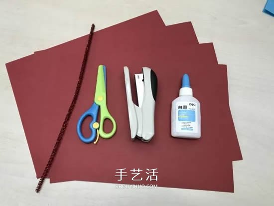 元旦新年小手工 折纸制作漂亮的纸灯笼图解