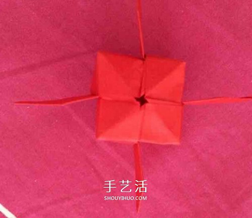 带翅膀灯笼的折纸方法 带穗子纸灯笼折法图解