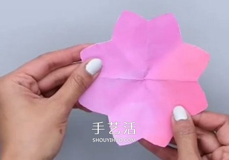 美丽的春天手工 卡纸做立体花朵贺卡的方法