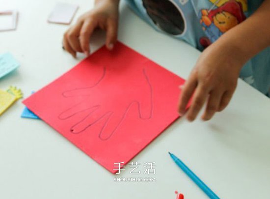 创意父亲节卡片DIY 海绵纸制作手掌贺卡方法
