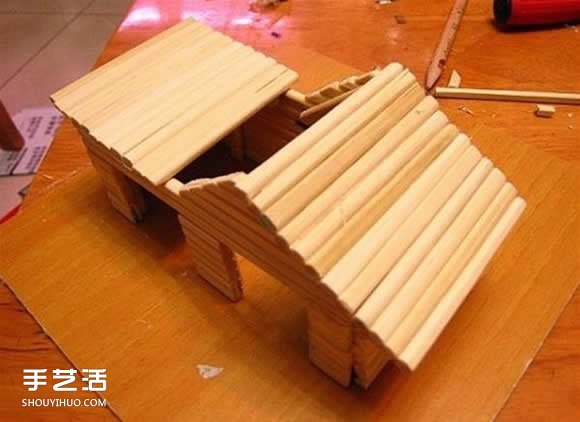 超简单仓鼠笼子制作 一次性筷子做仓鼠笼方法