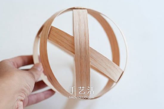 实木贴皮手工制作悬挂插花装饰品的做法