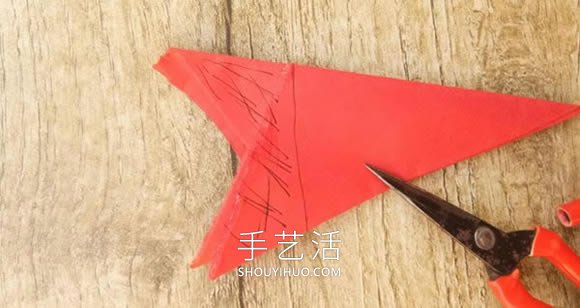 中国传统新年团花的剪纸方法步骤图解