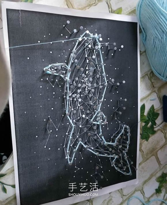 钉子绕线画制作星空鲸鱼座的做法教程