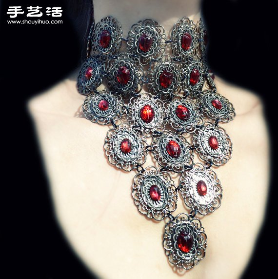 来自古希腊时期的戒指 ravenevejewelry