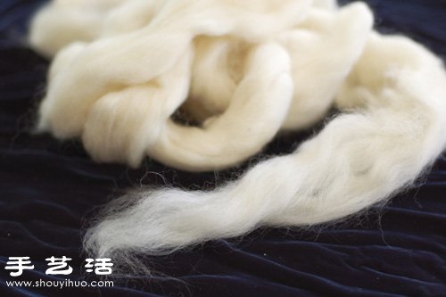 手工羊毛毡制作坚果(橡实)装饰