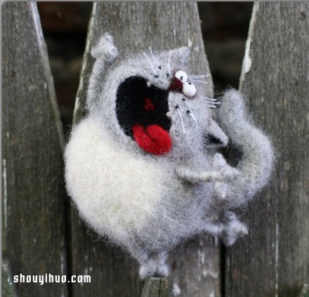 一组羊毛毡DIY制作的搞笑猫咪作品欣赏