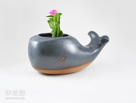 纯手工打造迷你花盆 小巧可爱的陶艺手工艺品