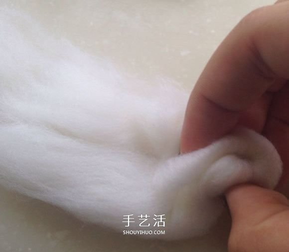 羊毛毡小兔子制作图解 简单手工羊毛毡兔子DIY