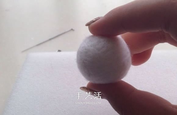 羊毛毡小兔子制作图解 简单手工羊毛毡兔子DIY