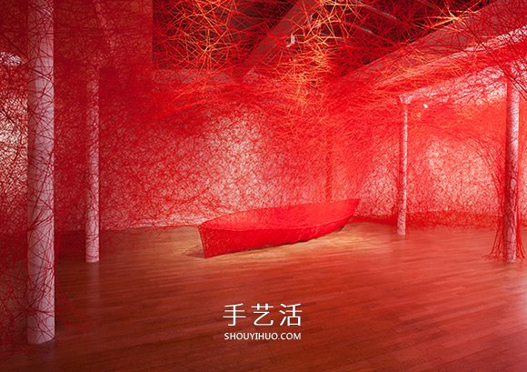 Chiharu Shiota塩田千春的大型针线装置艺术