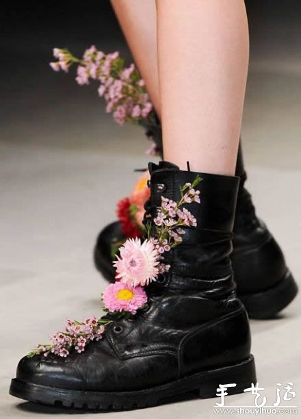 花团锦簇的鞋子
