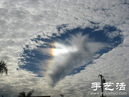 罕见神秘的震撼天空气象景观