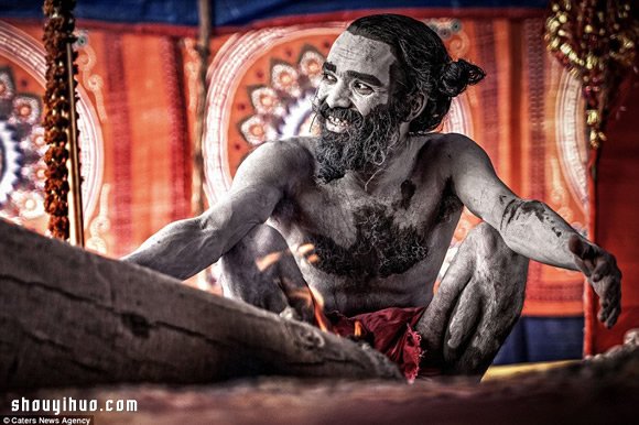 印度Varanasi恐怖的“食尸族” Aghori