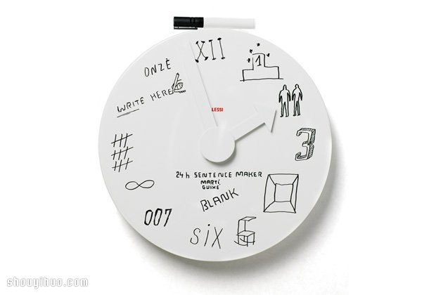 方便书写及擦拭的创意挂钟产品设计