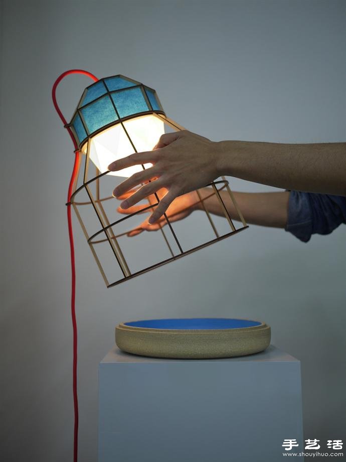 融合中西方文化的灯笼外观创意灯具DIY