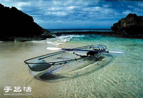 全透明独木舟设计 让你一眼尽收海底美景