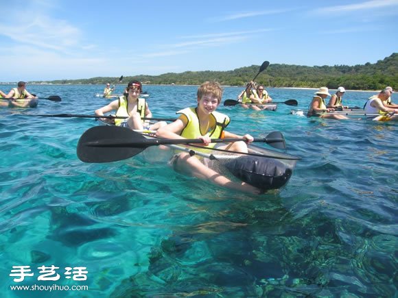 全透明独木舟设计 让你一眼尽收海底美景