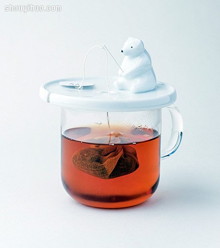 北极熊钓茶包杯盖设计 轻松解决泡茶小困扰