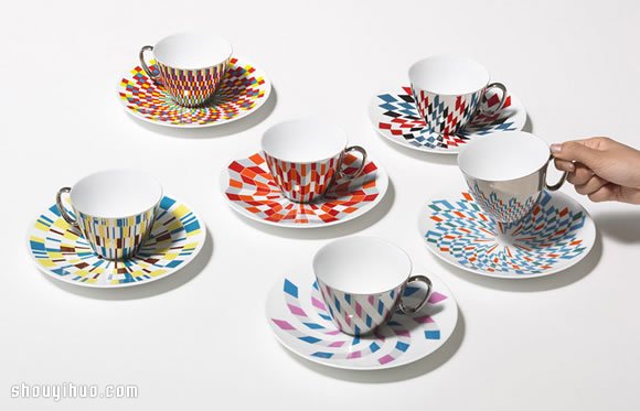 华尔兹般的午茶时光 镜面反射咖啡杯盘设计