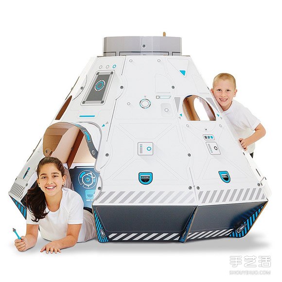 硬纸板搭建 太空船造型的组装式秘密基地玩具