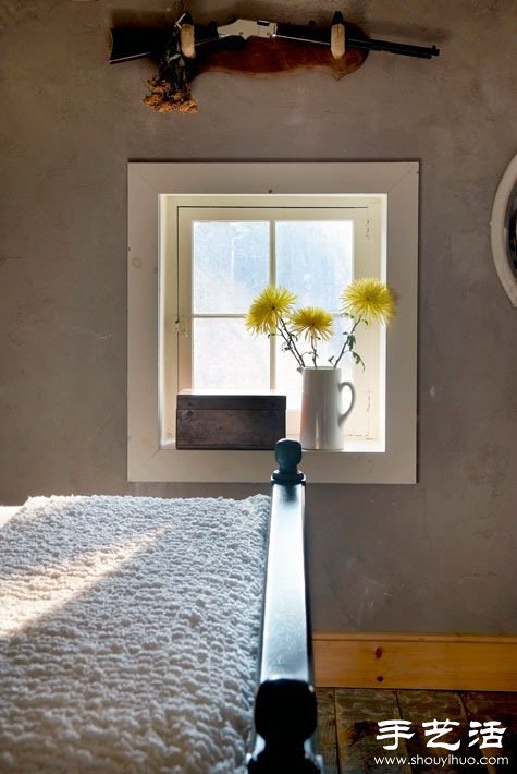房间布置之用花卉盆栽装饰窗台