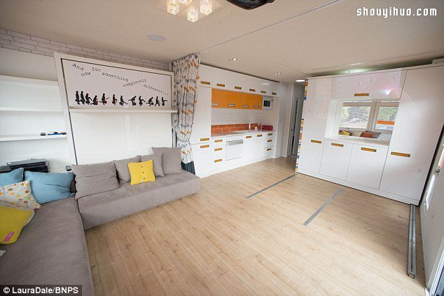带电影院、餐厅、10间卧室的超大型房屋车