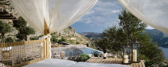 希腊南端的度假旅馆 TAINARON BLUE 