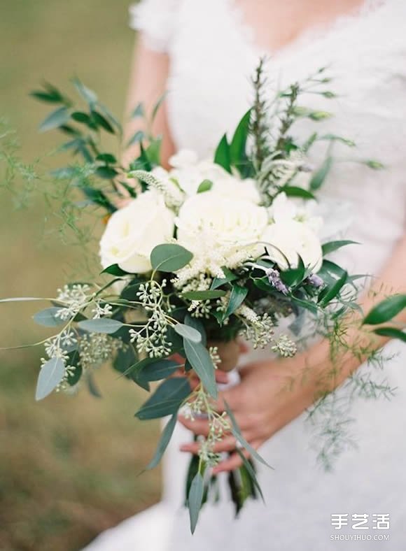 抛开大红大粉的传统 清新的草绿色婚礼设计
