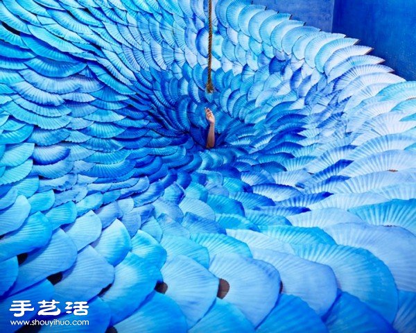 韩国艺术家在同一房间内拍摄的摄影大作