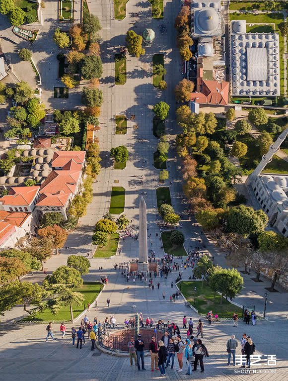 翻转城市的超现实伊斯坦堡摄影作品图片