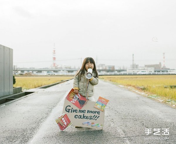 可爱小女孩摄影摆拍 简单创意让照片充满趣味