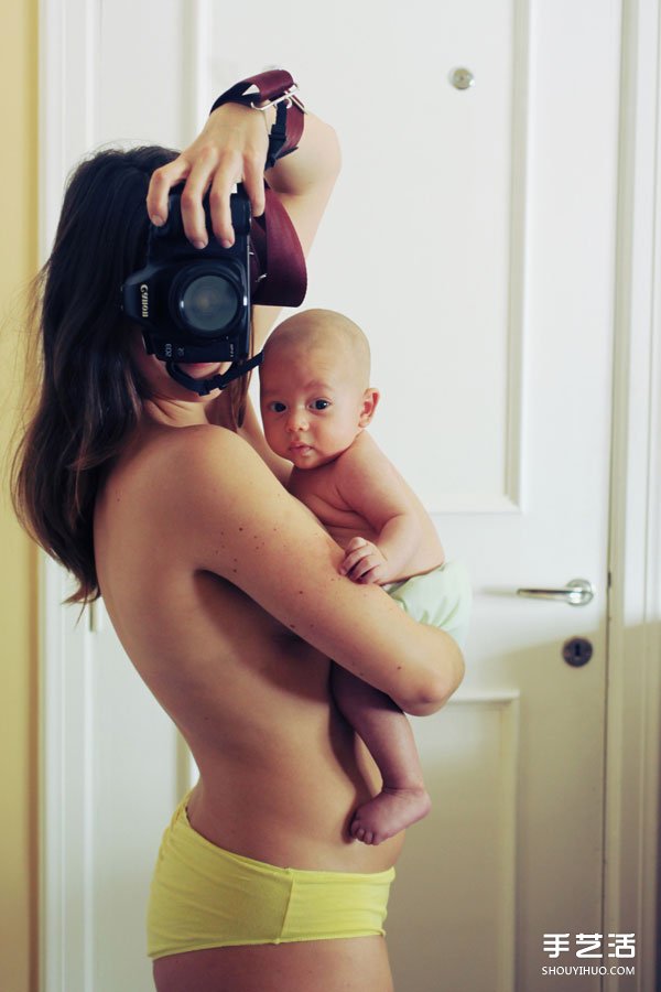 有趣孕妇照 自己拿相机拍下不同阶段的肚子