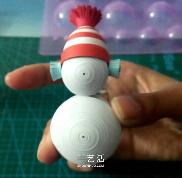 衍纸雪人的制作方法 衍纸手工制作立体雪人