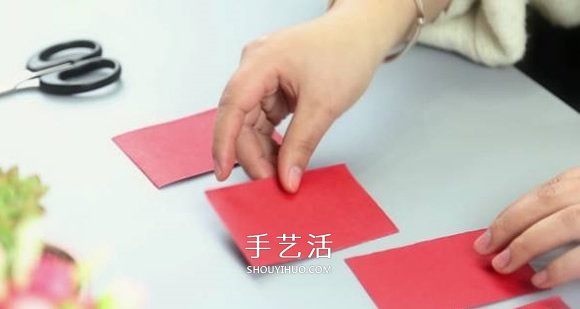 卡纸手工制作一串爆竹装饰的做法