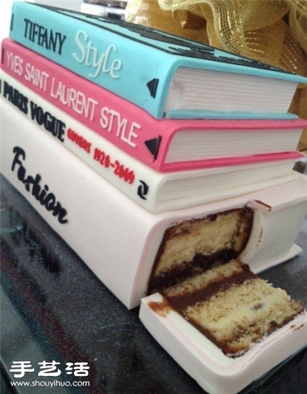 创意书本蛋糕 吃起来会是什么味道呢？