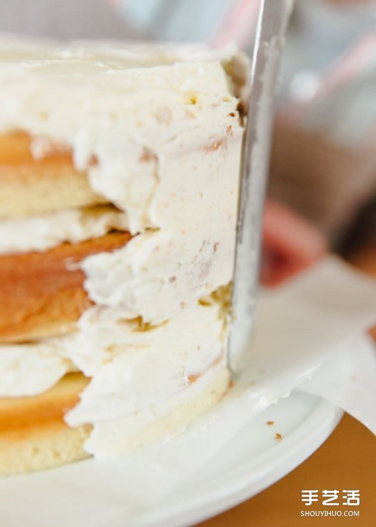 怎么用奶油装饰蛋糕 专业糕点师傅的3个小秘诀