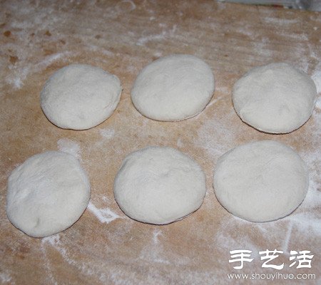 家常酱肉饼的做法 自制酱肉饼DIY教程