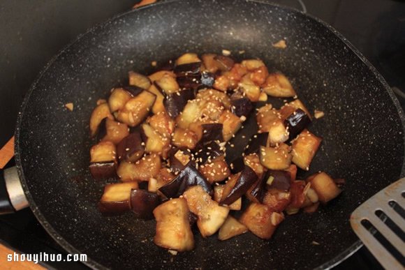 韩式拌饭的做法 重点在辣酱和荷包蛋！