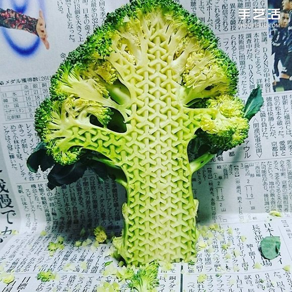 食物雕刻家Gaku  将平凡的蔬果雕刻成艺术品