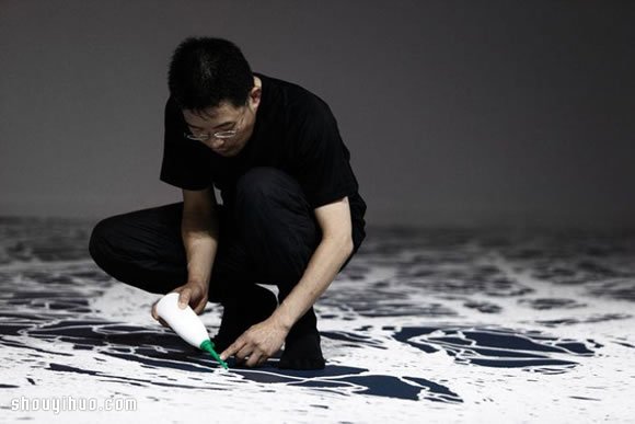 日本艺术家 Motoi Yamamoto 创意盐画