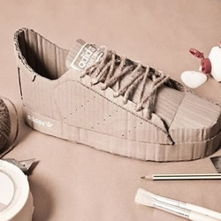瓦楞纸板手工制作运动鞋模型