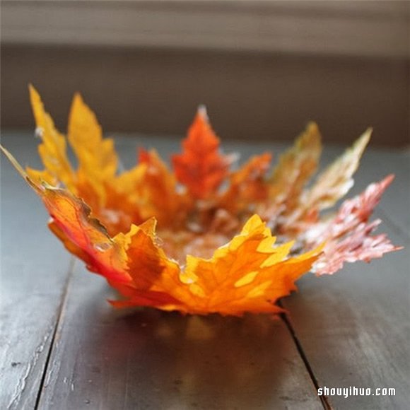 留住浪漫时光：充满秋日气息的枫叶碗手工制作